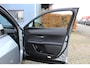 Lexus UX 250h | Achteruitrijcamera | Keyless entry/start | Climate controle | Cruise controle | Lane Assist | DAB | Draadloze telefoonlader | Apple CarPlay/Android Auto | Virtual cockpit |