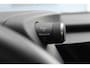 Lexus UX 250h | Achteruitrijcamera | Keyless entry/start | Climate controle | Cruise controle | Lane Assist | DAB | Draadloze telefoonlader | Apple CarPlay/Android Auto | Virtual cockpit |