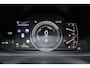 Lexus UX 250h | Achteruitrijcamera | Keyless entry/start | Climate controle | Cruise controle | Lane Assist | DAB | Draadloze telefoonlader | Apple CarPlay/Android Auto | Virtual cockpit |