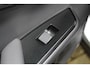 Lexus UX 250h | Achteruitrijcamera | Keyless entry/start | Climate controle | Cruise controle | Lane Assist | DAB | Draadloze telefoonlader | Apple CarPlay/Android Auto | Virtual cockpit |