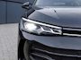 Volkswagen Passat Variant 1.5 eTSI 150 pk | Incl. 12 maanden Garantie | Stoel/stuur verwarming | Achteruitrijcamera | Adaptive cruise controle | Dodehoekdetectie | Parkeersensoren V+A | Navigatie | Apple CarPlay/Android Auto | Draadloze telefoonlader | Climate controle | Lane assist | Keyless start | LED Koplampen | 18 Inch LMV | Schakelmogelijkheid aan stuurwiel |
