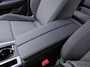 Volkswagen Passat Variant 1.5 eTSI 150 pk | Incl. 12 maanden Garantie | Stoel/stuur verwarming | Achteruitrijcamera | Adaptive cruise controle | Dodehoekdetectie | Parkeersensoren V+A | Navigatie | Apple CarPlay/Android Auto | Draadloze telefoonlader | Climate controle | Lane assist | Keyless start | LED Koplampen | 18 Inch LMV | Schakelmogelijkheid aan stuurwiel |