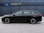 Volkswagen Passat Variant 1.5 eTSI 150 pk | Incl. 12 maanden Garantie | Stoel/stuur verwarming | Achteruitrijcamera | Adaptive cruise controle | Dodehoekdetectie | Parkeersensoren V+A | Navigatie | Apple CarPlay/Android Auto | Draadloze telefoonlader | Climate controle | Lane assist | Keyless start | LED Koplampen | 18 Inch LMV | Schakelmogelijkheid aan stuurwiel |