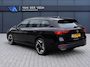 Volkswagen Passat Variant 1.5 eTSI 150 pk | Incl. 12 maanden Garantie | Stoel/stuur verwarming | Achteruitrijcamera | Adaptive cruise controle | Dodehoekdetectie | Parkeersensoren V+A | Navigatie | Apple CarPlay/Android Auto | Draadloze telefoonlader | Climate controle | Lane assist | Keyless start | LED Koplampen | 18 Inch LMV | Schakelmogelijkheid aan stuurwiel |
