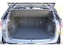 BMW X1 sDrive18i M-Sport | Panorama dak | Elektrisch wegklapbare trekhaak | Stoelverwarming | Achteruitrijcamera | Elektrische kofferbakklep | Keyless entry/start | Half leder/alcantara | Draadloze telefoonlader | Apple CarPlay/Android Auto | Navigatie | Climate controle | Parkeersensoren V+A |