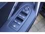 BMW X1 sDrive18i M-Sport | Panorama dak | Elektrisch wegklapbare trekhaak | Stoelverwarming | Achteruitrijcamera | Elektrische kofferbakklep | Keyless entry/start | Half leder/alcantara | Draadloze telefoonlader | Apple CarPlay/Android Auto | Navigatie | Climate controle | Parkeersensoren V+A |