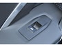 BMW X1 sDrive18i M-Sport | Panorama dak | Elektrisch wegklapbare trekhaak | Stoelverwarming | Achteruitrijcamera | Elektrische kofferbakklep | Keyless entry/start | Half leder/alcantara | Draadloze telefoonlader | Apple CarPlay/Android Auto | Navigatie | Climate controle | Parkeersensoren V+A |