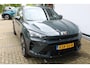 CUPRA Formentor 1.5 TSI e-Hybrid VZ Performance 272pk | SoH 100% | Panorama dak | Elektrisch wegklapbare trekhaak | Sennheiser audiosysteem | Stoel/stuur verwarming | Elektrisch verstelbare stoel met memory | 360° Camera | Elektrische kofferbakklep | Keyless entry/start | Adaptive cruise controle | Schakelflippers | Apple CarPlay/Android Auto | Draadloze telefoonlader | Climate controle | Navigatie | Sfeerverli