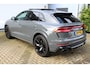 Audi RS Q8 4.0 TFSI Q8 quattro 600pk | Panorama dak | Keramische remschijven | Alcantara hemel | Luchtvering | Bang & Olufsen premium audio | Elektrisch wegklapbare trekhaak | Stoelverwarming/ventilatie | Stuurverwarming | Achterbank verwarmd | Elektrisch verstelbare stoelen met memory | Massage stoelen | Night Vision | 360° Camera | Alcantara stuur | Keyless entry/start | Soft close | Stuurverwarming |