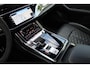 Audi RS Q8 4.0 TFSI Q8 quattro 600pk | Panorama dak | Keramische remschijven | Alcantara hemel | Luchtvering | Bang & Olufsen premium audio | Elektrisch wegklapbare trekhaak | Stoelverwarming/ventilatie | Stuurverwarming | Achterbank verwarmd | Elektrisch verstelbare stoelen met memory | Massage stoelen | Night Vision | 360° Camera | Alcantara stuur | Keyless entry/start | Soft close | Stuurverwarming |