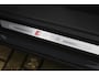 Audi RS Q8 4.0 TFSI Q8 quattro 600pk | Panorama dak | Keramische remschijven | Alcantara hemel | Luchtvering | Bang & Olufsen premium audio | Elektrisch wegklapbare trekhaak | Stoelverwarming/ventilatie | Stuurverwarming | Achterbank verwarmd | Elektrisch verstelbare stoelen met memory | Massage stoelen | Night Vision | 360° Camera | Alcantara stuur | Keyless entry/start | Soft close | Stuurverwarming |