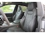 Audi RS Q8 4.0 TFSI Q8 quattro 600pk | Panorama dak | Keramische remschijven | Alcantara hemel | Luchtvering | Bang & Olufsen premium audio | Elektrisch wegklapbare trekhaak | Stoelverwarming/ventilatie | Stuurverwarming | Achterbank verwarmd | Elektrisch verstelbare stoelen met memory | Massage stoelen | Night Vision | 360° Camera | Alcantara stuur | Keyless entry/start | Soft close | Stuurverwarming |
