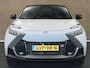 Toyota C-HR / C-HR+ 2.0 Plug-in Hybrid 220 GR SPORT PLUS - ORIGINEEL NEDERLANDSE AUTO - PARKEERSENSOREN VOOR EN ACHTER - STOEL & STUUR VERWARMING - KEYLESS ENTRY & START - DRAADLOZE TELEFOONLADER - DODEHOEK DETECTIE