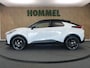 Toyota C-HR / C-HR+ 2.0 Plug-in Hybrid 220 GR SPORT PLUS - ORIGINEEL NEDERLANDSE AUTO - PARKEERSENSOREN VOOR EN ACHTER - STOEL & STUUR VERWARMING - KEYLESS ENTRY & START - DRAADLOZE TELEFOONLADER - DODEHOEK DETECTIE