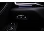 Volkswagen ID.3 Neo Style 79 kWh 230pk Automaat, Steunhaak, Panoramadak, 360 camera, Stuurverwarming, Stoelverwarming, Harman-Kardon geluidsysteem, Parkeersensoren, App-connect, Dodehoeksensoren
