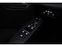 Volkswagen ID.3 Neo Style 79 kWh 230pk Automaat, Steunhaak, Panoramadak, 360 camera, Stuurverwarming, Stoelverwarming, Harman-Kardon geluidsysteem, Parkeersensoren, App-connect, Dodehoeksensoren