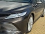 Toyota Camry 2.5 Hybrid Business Intro Leer