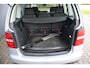 Volkswagen Touran 1.6-16V FSI Business | Trekhaak | Verwarmbare spiegels | Zie foto's!