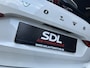 Volvo XC60 2.0 T8 Plug-in hybrid SOH 97,6% AWD Ultimate Bright 455PK! // ADAPT. CRUISE // PANODAK // HARMAN&KARDON // LEDER // ELEK. STOELEN+GEHEUGEN // 360 CAMERA+SENSOREN