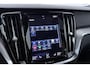 Volvo S60 T8 R-Design | Harman/Kardon | Panoramadak | Trekhaak | 360° Camera | Massage | Head-Up | ACC