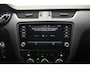 Skoda Octavia COMBI 1.0 TSI Business Edition Plus [ Apple Carplay Cruise Navigatie Stoelverwarming]