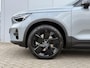 Volvo EX40 Single Motor Ext. Range 82 kWh Ultra Europa Black Edition | Vapour Grey metallic | Charcoal Microtech/Nubuck interieur | 20 inch lichtmetalen velgen | Panoramadak | Harman Kardon audio | Elektrisch verstelbare voorstoelen | Stoel- & Stuurwielverwarming | Adaptieve Cruise Control | BLIS Dodehoekdetectie | 360 graden camera