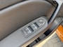 Renault Captur 1.6 E-Tech Plug-in Hybrid 160 Intens | Automaat | Schuifkanteldak| Parkeersensoren | Camera | Apple Carplay & Android Auto | Climate Control |
