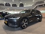 Volvo V60 2.0 B4 Inscription, NL auto, Pilot Assist cruise, Memory, Camera