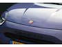 Abarth 600e Abarth Scorpionissima 54 kWh 282PK | Fabrieksgarantie | Kuipstoelen | Cruise control Adaptief | Apple Carplay/Android Auto | Parkeercamera | Half leder/alcantara | Voorruit verwarming | Parkeersensoren | Bluetooth | Navigatie |