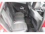 Mercedes-Benz B-klasse 200 Business Solution AMG | Incl. 12 Maanden garantie | Stoelverwarming | Elektrische trekhaak | Cruise control | Climate control | Parkeersensoren | Parkeercamera | Navigatie |