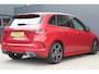 Mercedes-Benz B-klasse 200 Business Solution AMG | Incl. 12 Maanden garantie | Stoelverwarming | Elektrische trekhaak | Cruise control | Climate control | Parkeersensoren | Parkeercamera | Navigatie |
