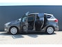 Ford C-Max 1.5 Titanium | Incl. 12 maanden garantie | Trekhaak | Achteruitrijcamera | Parkeersensoren | Elektrische kofferklep | Adaptieve cruise control | Climate control | Lane assist | Navigatie | Bluetooth | Lichtmetalen velgen | Airco