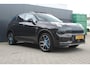 Lynk & Co 01 1.5 | Incl. 12 maanden garantie | Airco | Lane assist | Panorama dak | 360° camera | Memoryseats | Stoelverwarming | Stuurverwarming | Apple carplay/Android auto | Adaptieve Cruise |