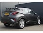 Toyota C-HR / C-HR+ 1.8 Hybrid Active | Incl. 12 maanden garantie | Cruise control | Achteruitrijcamera | Climate control | Bluetooth | Lichtmetalen velgen | Airco | Navigatie | Lane assist