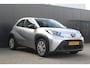 Toyota Aygo X 1.0 VVT-i MT Play | Incl. 12 maanden garantie | Adaptieve cruise control | Airco | Apple carplay/Android auto | DAB radio | Parkeercamera |
