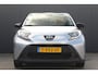 Toyota Aygo X 1.0 VVT-i MT Play | Incl. 12 maanden garantie | Adaptieve cruise control | Airco | Apple carplay/Android auto | DAB radio | Parkeercamera |