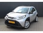 Toyota Aygo X 1.0 VVT-i MT Play | Incl. 12 maanden garantie | Adaptieve cruise control | Airco | Apple carplay/Android auto | DAB radio | Parkeercamera |