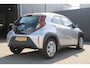 Toyota Aygo X 1.0 VVT-i MT Play | Incl. 12 maanden garantie | Adaptieve cruise control | Airco | Apple carplay/Android auto | DAB radio | Parkeercamera |