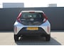 Toyota Aygo X 1.0 VVT-i MT Play | Incl. 12 maanden garantie | Adaptieve cruise control | Airco | Apple carplay/Android auto | DAB radio | Parkeercamera |