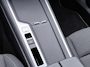 Volkswagen Passat Variant 1.5 eTSI 150 pk | Incl. 12 maanden Garantie | Stoel/stuur verwarming | Achteruitrijcamera | Adaptive cruise controle | Dodehoekdetectie | Parkeersensoren V+A | Navigatie | Apple CarPlay/Android Auto | Draadloze telefoonlader | Climate controle | Lane assist | Keyless start | LED Koplampen | 17 Inch LMV | Schakelmogelijkheid aan stuurwiel |