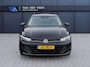 Volkswagen Passat Variant 1.5 eTSI 150 pk | Incl. 12 maanden Garantie | Stoel/stuur verwarming | Achteruitrijcamera | Adaptive cruise controle | Dodehoekdetectie | Parkeersensoren V+A | Navigatie | Apple CarPlay/Android Auto | Draadloze telefoonlader | Climate controle | Lane assist | Keyless start | LED Koplampen | 17 Inch LMV | Schakelmogelijkheid aan stuurwiel |