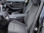 Volkswagen Passat Variant 1.5 eTSI 150 pk | Incl. 12 maanden Garantie | Stoel/stuur verwarming | Achteruitrijcamera | Adaptive cruise controle | Dodehoekdetectie | Parkeersensoren V+A | Navigatie | Apple CarPlay/Android Auto | Draadloze telefoonlader | Climate controle | Lane assist | Keyless start | LED Koplampen | 17 Inch LMV | Schakelmogelijkheid aan stuurwiel |