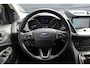 Ford Kuga 1.5 Titanium | Incl. 12 maanden garantie | Voorstoelen verwarmd | Verwarmd stuurwiel | Voorruit verwarming | Bluetooth | DAB | Climate control | Cruise control | Elektrische achterklep | Lichtmetalen velgen