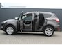 Ford Kuga 1.5 Titanium | Incl. 12 maanden garantie | Voorstoelen verwarmd | Verwarmd stuurwiel | Voorruit verwarming | Bluetooth | DAB | Climate control | Cruise control | Elektrische achterklep | Lichtmetalen velgen