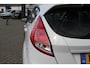 Ford Fiesta 1.0 Style Ultimate | Incl. 12 maanden garantie | Dealer onderhouden | Cruise control | Parkeersensoren | Airco | Verwamde voorruit | Bluetooth | Navigatie