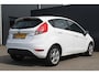Ford Fiesta 1.0 Style Ultimate | Incl. 12 maanden garantie | Dealer onderhouden | Cruise control | Parkeersensoren | Airco | Verwamde voorruit | Bluetooth | Navigatie