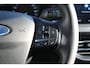 Ford Focus 1.0 EcoBoost Hybrid Titanium | Incl. 12 maanden garantie | Parkeersensoren | Apple Carplay/Andoid Auto | Navigatie | Climate control | Cruise control | DAB | Airco | Bluetooth | Lichtmetalen velgen