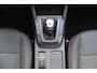 Ford Kuga 1.5 EcoBoost ST-Line X | Incl. 12 maanden Garantie | Elektrisch wegklapbare trekhaak | Stoel/stuurverwarming | Achteruitrijcamera | Navigatie | Climate controle | Adaptive cruise controle | Lane assist | Keyless entry/start | Draadloze telefoonlader | Dodehoekdetectie |