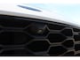 Ford Kuga 1.5 EcoBoost ST-Line X | Incl. 12 maanden Garantie | Elektrisch wegklapbare trekhaak | Stoel/stuurverwarming | Achteruitrijcamera | Navigatie | Climate controle | Adaptive cruise controle | Lane assist | Keyless entry/start | Draadloze telefoonlader | Dodehoekdetectie |