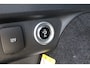 Ford Kuga 1.5 EcoBoost ST-Line X | Incl. 12 maanden Garantie | Elektrisch wegklapbare trekhaak | Stoel/stuurverwarming | Achteruitrijcamera | Navigatie | Climate controle | Adaptive cruise controle | Lane assist | Keyless entry/start | Draadloze telefoonlader | Dodehoekdetectie |